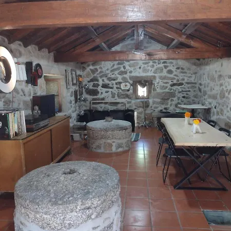 Moinho Do Ribeirinho, Renovado Vintage Holiday home *